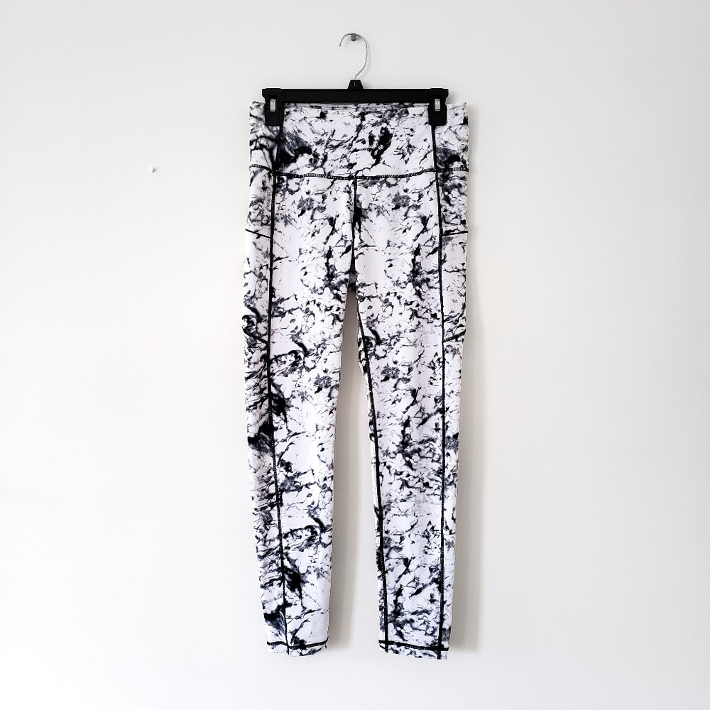 NEW Leggings tie dye with pockets sz large